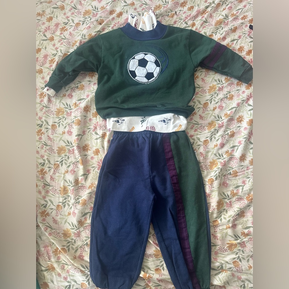 healthtex Soccer Sweat set w/turtleneck